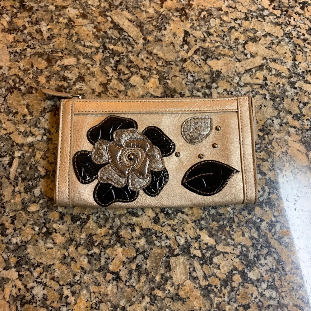 Fossil Relic Wallet
